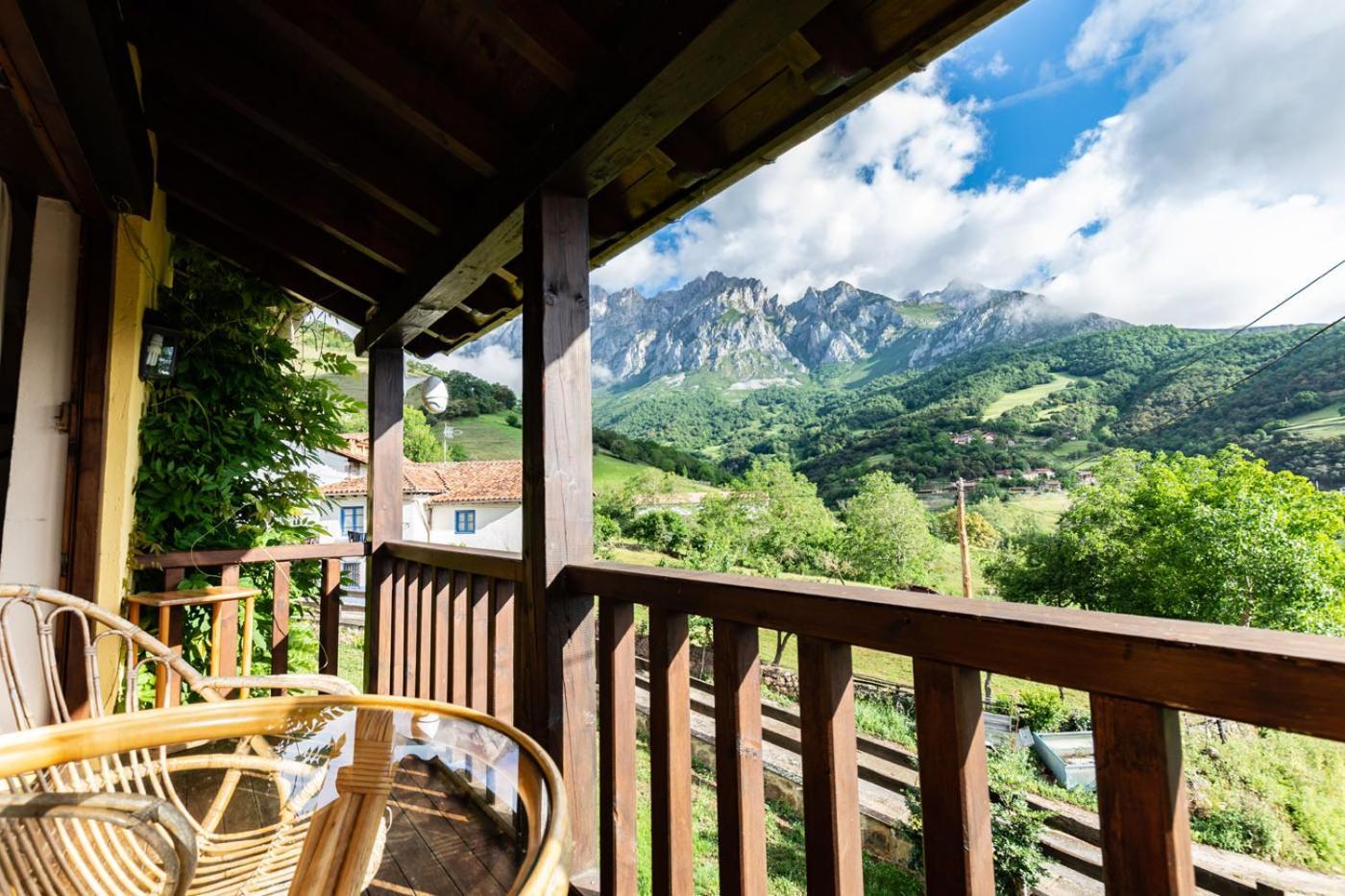 Apartamentos Rurales Los Picos De Redo Camaleño Eksteriør billede