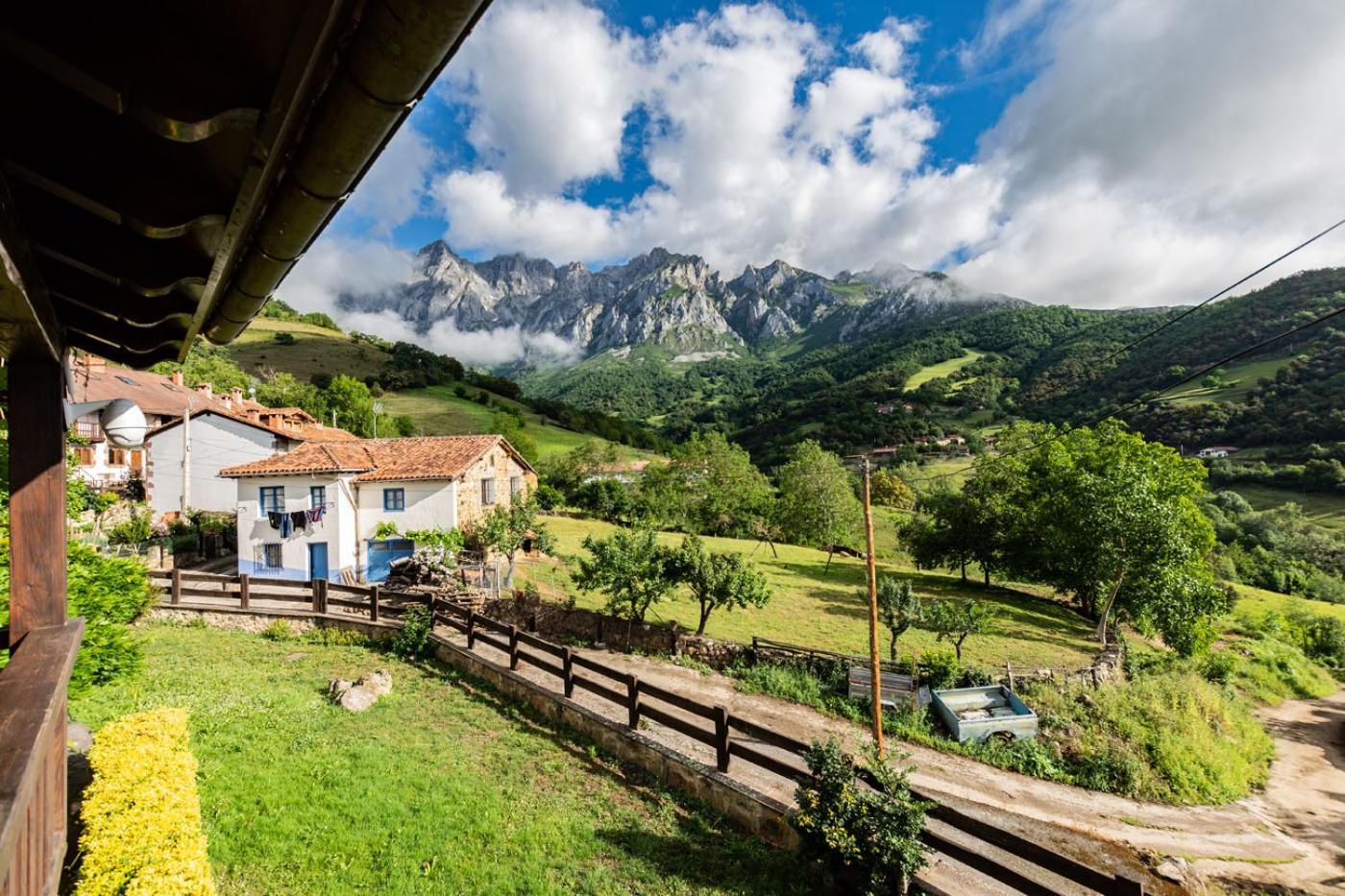 Apartamentos Rurales Los Picos De Redo Camaleño Eksteriør billede
