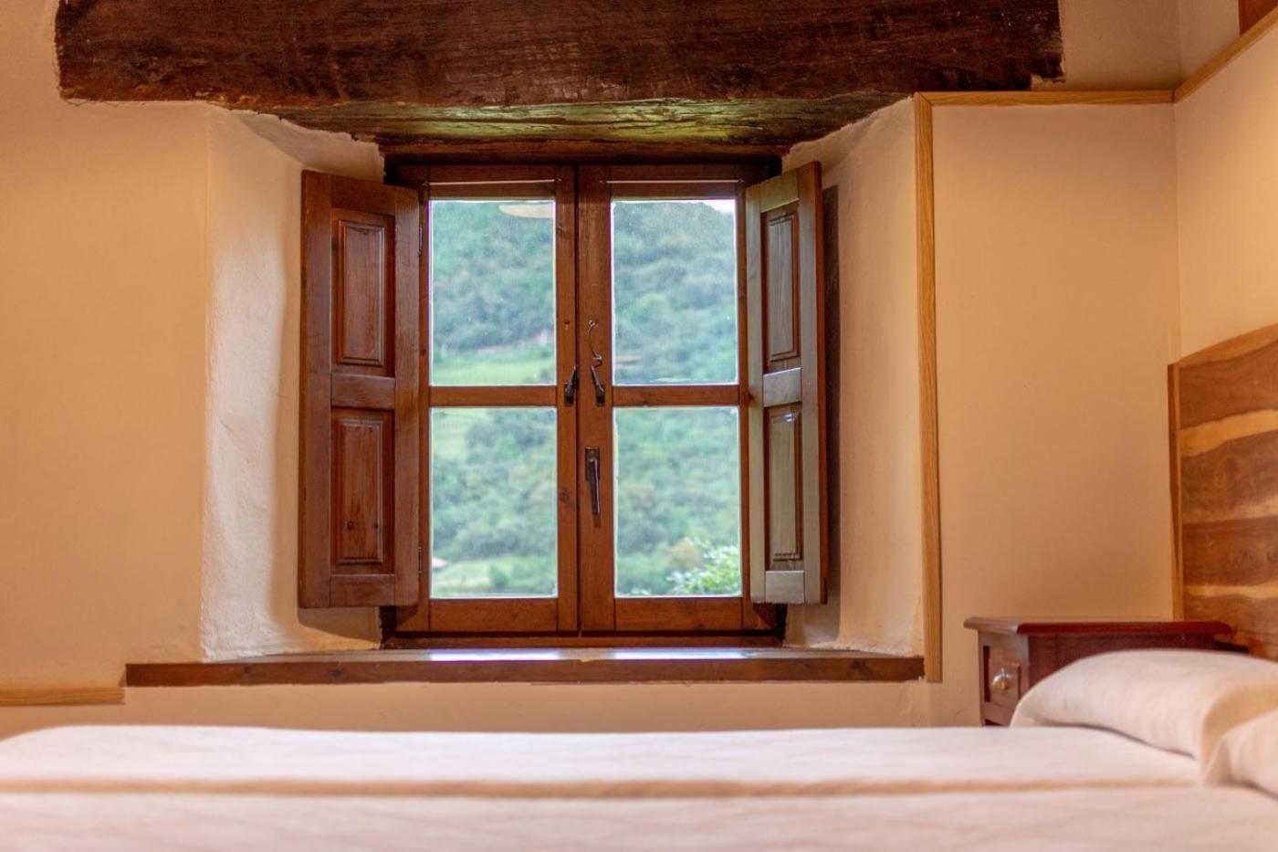 Apartamentos Rurales Los Picos De Redo Camaleño Eksteriør billede