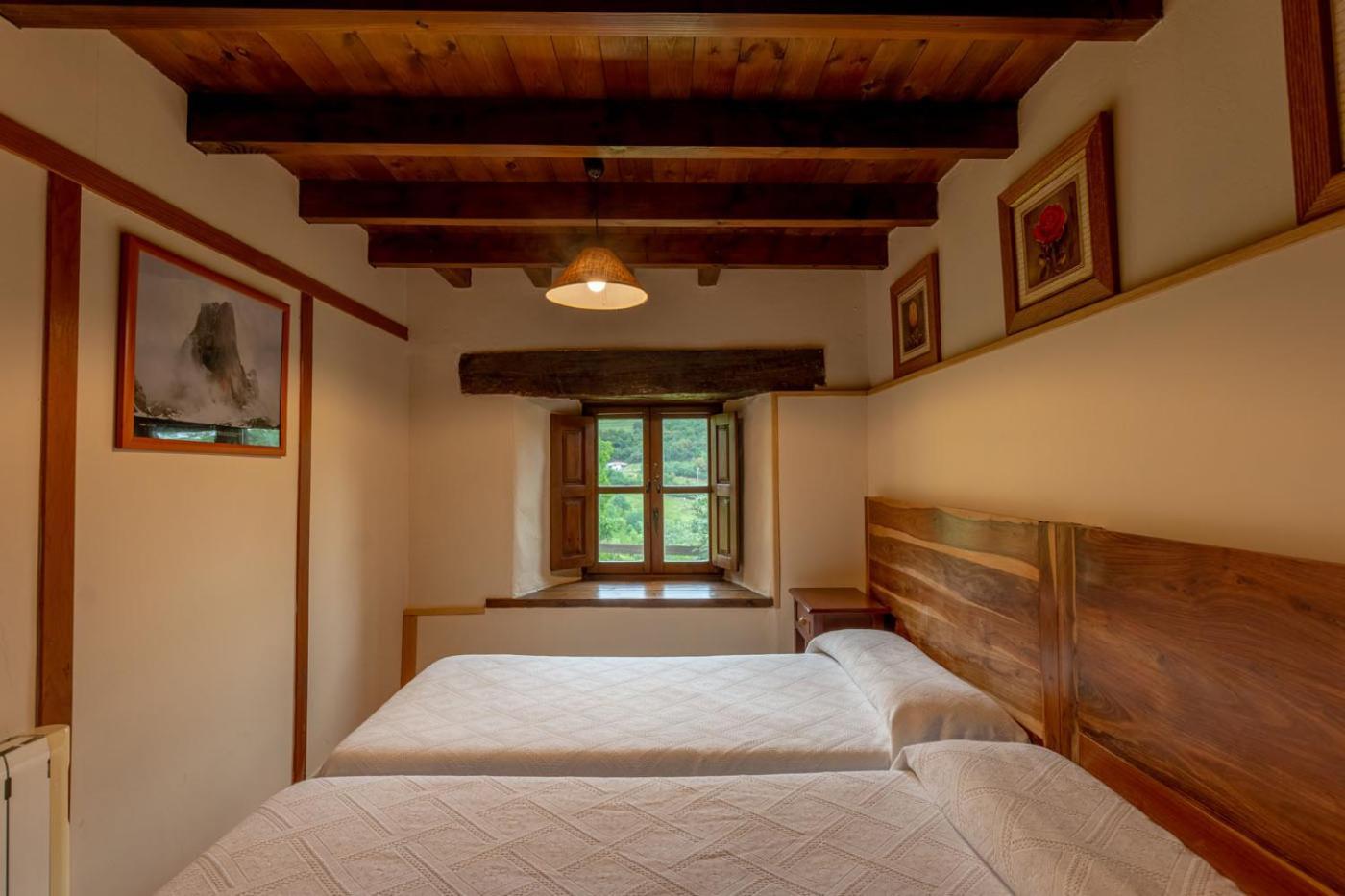 Apartamentos Rurales Los Picos De Redo Camaleño Eksteriør billede
