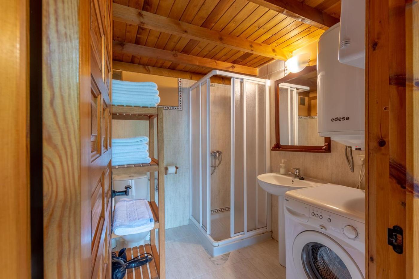 Apartamentos Rurales Los Picos De Redo Camaleño Eksteriør billede